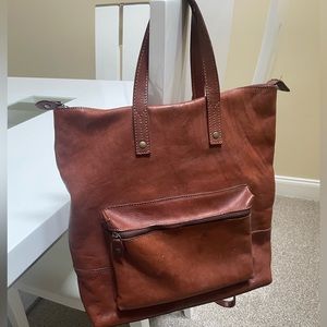 Medici Firenze genuine leather Italian convertible purse, Crossbody or backpacks